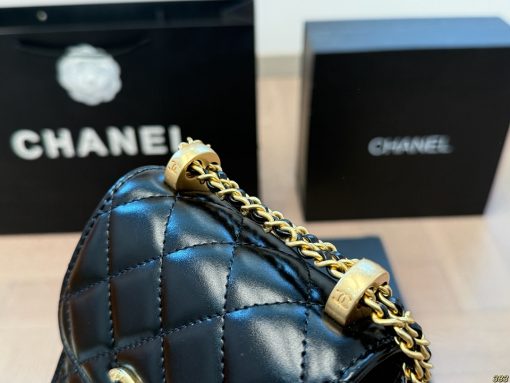 Chanel mobile phone bag - Image 6