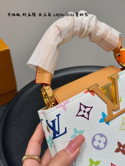 LV handbag - Image 4