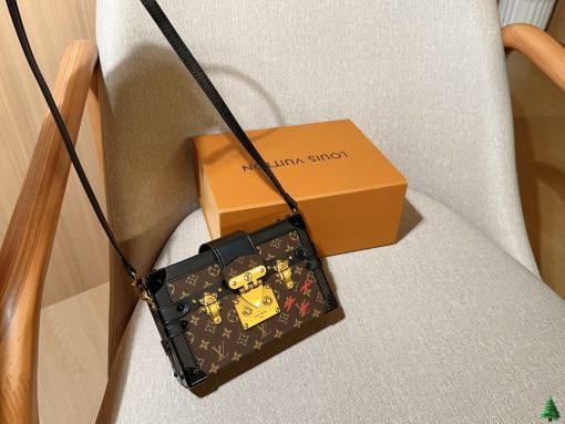 LV hard box bag - Image 9