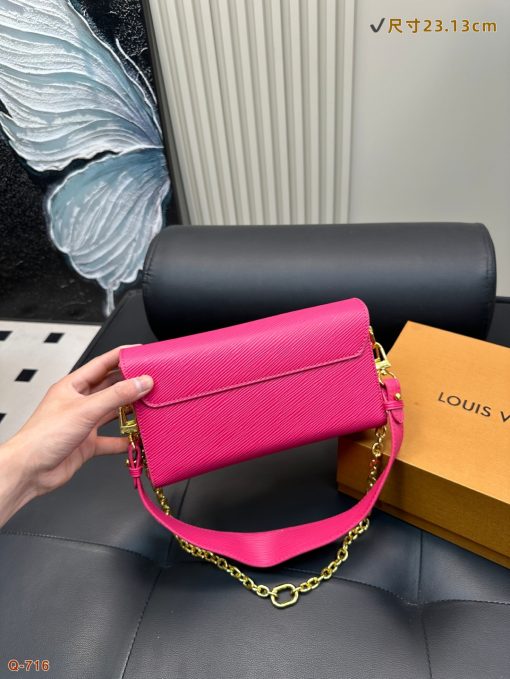 LV chain bag - Image 6