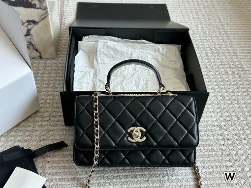 CHANEL handbag