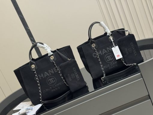 CHANEL beach bag