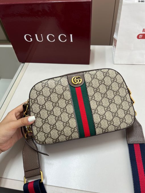 GUCCI camera bag - Image 4
